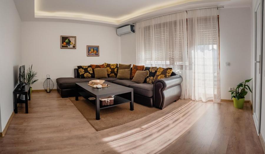 Apartmani Jovcic Leskovac  Eksteriør bilde